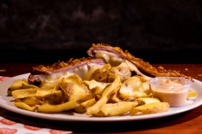 Gluten Free TNT Pub